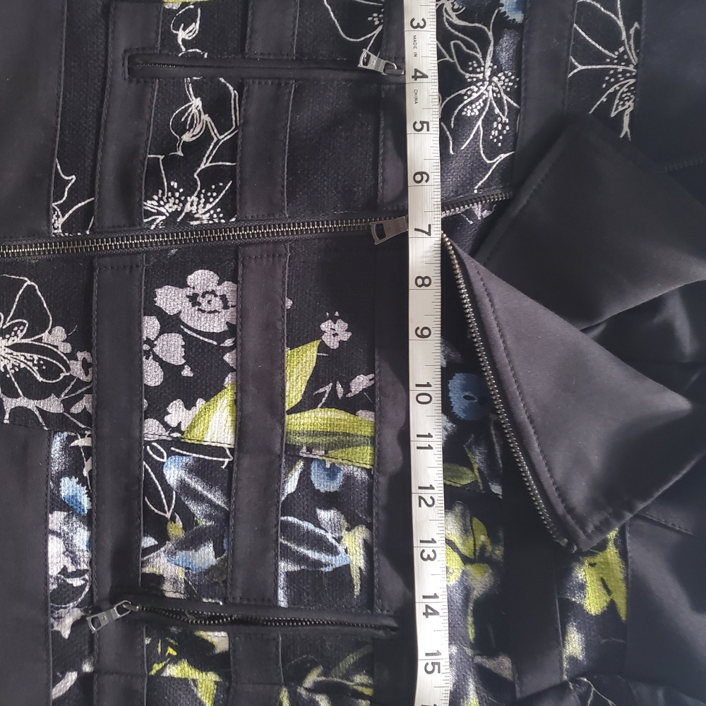 BCBGMaxAzria Black Floral Jacket - Picture 5 of 5